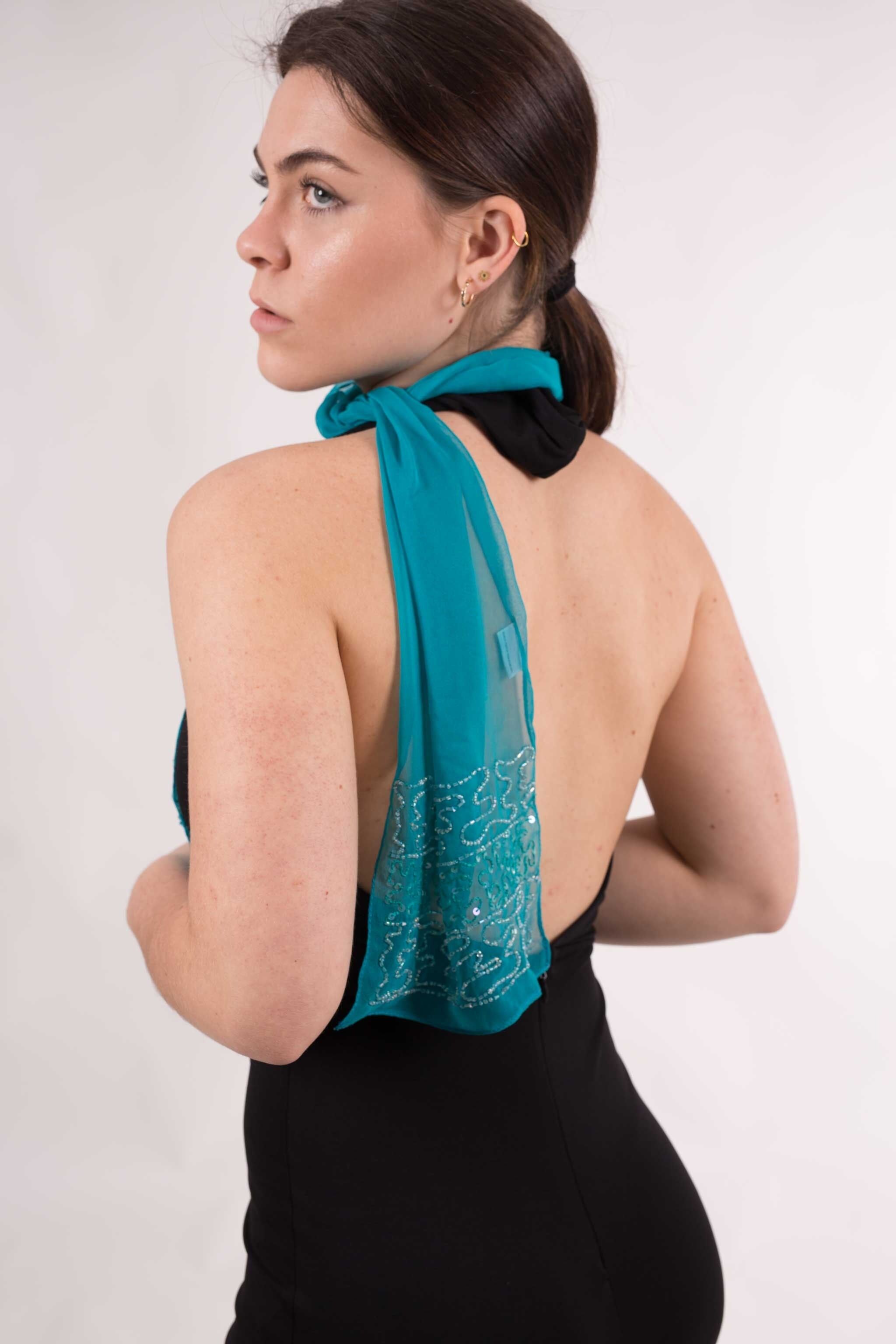 Foulard in georgette di seta con strass