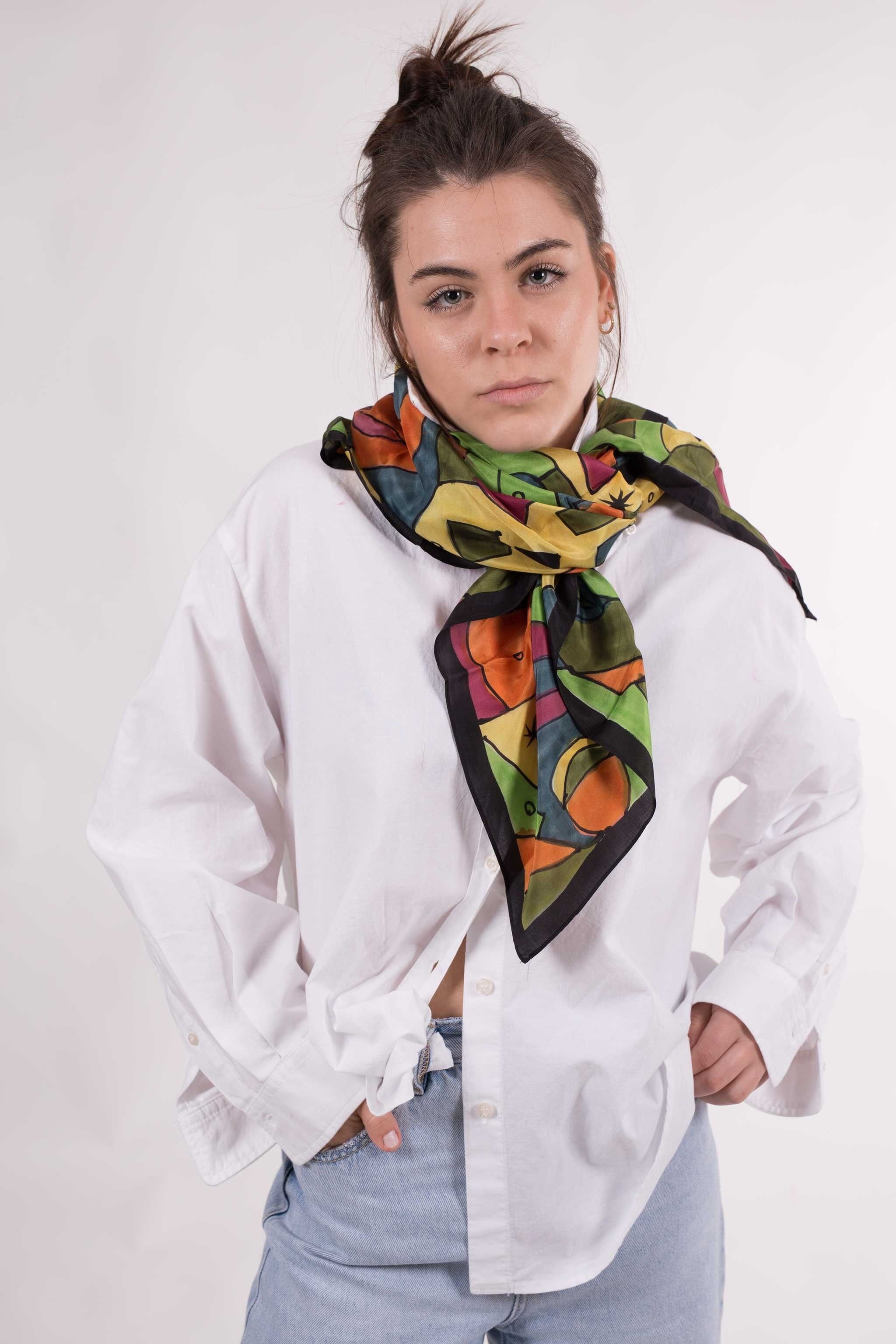 Schal aus Miró-Naturseide