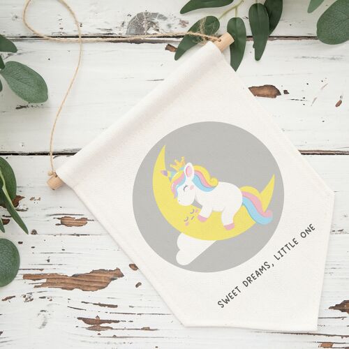 Hanging Linen Banner Sleepy Unicorn