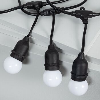 Ledkia Kit Guirlande Lumineuse Extérieur 5,5m Noir + 8 Ampoules LED E27 G45 3W de Couleurs Blanches 3