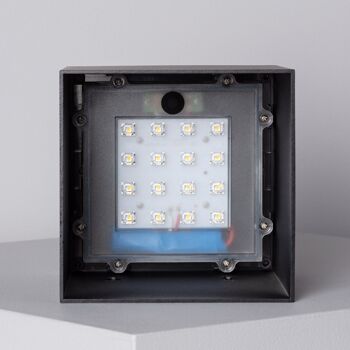 Ledkia Applique Murale Extérieure Solaire LED 2W avec Détecteur de Mouvement Radar Rabat Blanc Chaud 2800K - 3200K 6