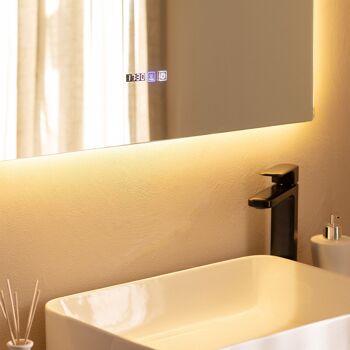 Miroir de salle de bain Ledkia avec lumière LED et antibuée 60x80 cm Sarakiniko sélectionnable (chaud-neutre-froid) 6