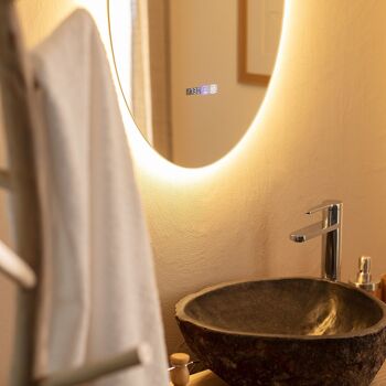 Miroir de salle de bain Ledkia avec lumière LED et antibuée 70x50 cm Catedrais sélectionnable (Chaud-Neutre-Froid) 5