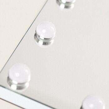 Miroir de salle de bain Ledkia avec lumière LED 70x50 cm Essauira sélectionnable (chaud-neutre-froid) 6