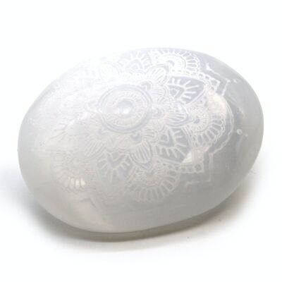 SelW-18 - Selenite Palm Stone - Mandala Engraved - Sold in 1x unit/s per outer