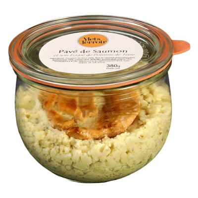 Delight of the Sea: Salmon Steak on Mashed Potatoes with Garlic and Parsley, in a Practical and Eco-responsible Jar.