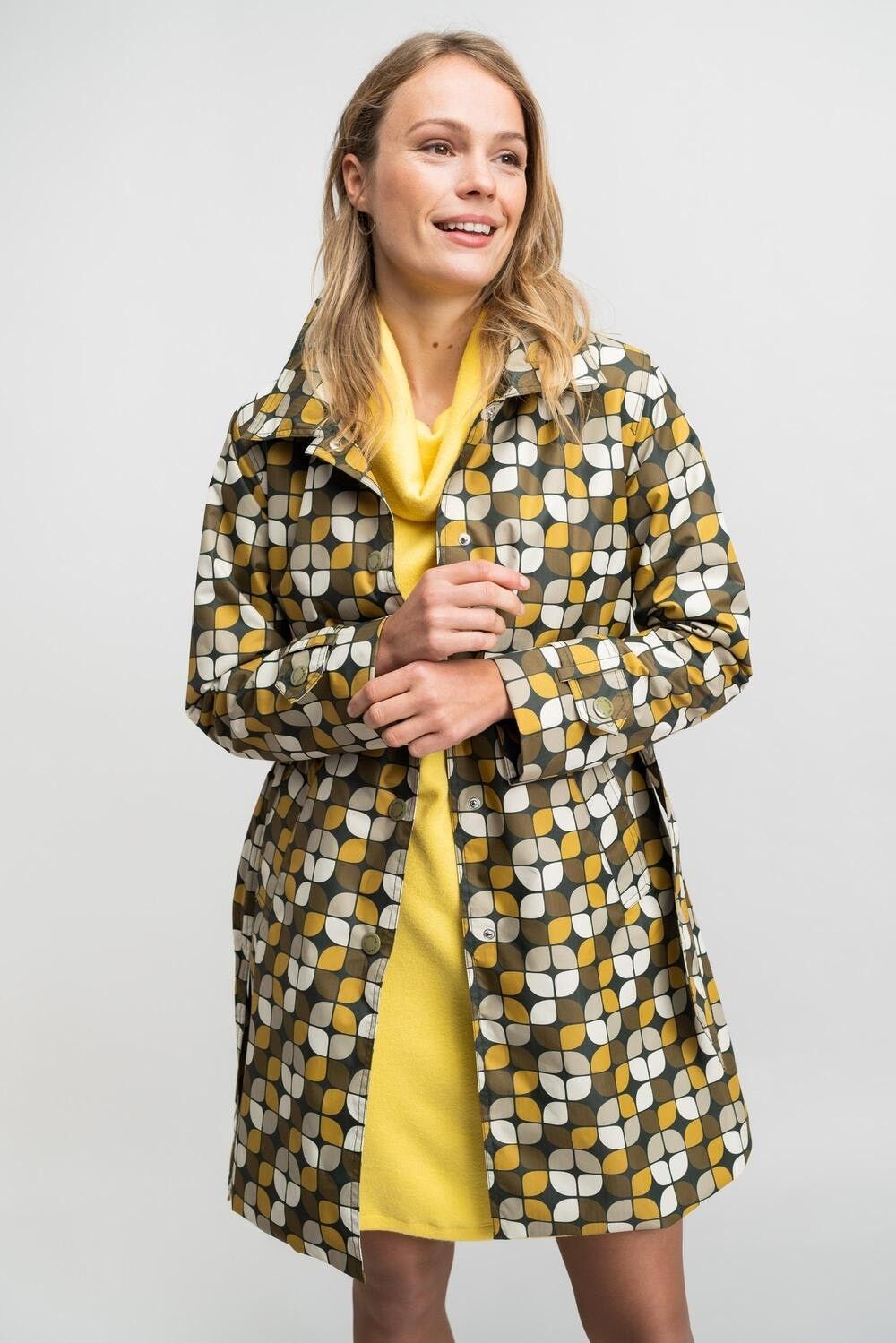 Compra IMPERMEABLE mujer amarillo verde ABERDARE al por mayor