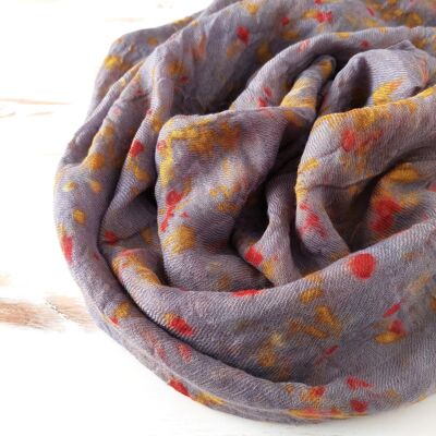 Scarf 70% wool 30% silk dyed with plants.