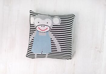 coussin en tricot singe effronté 2