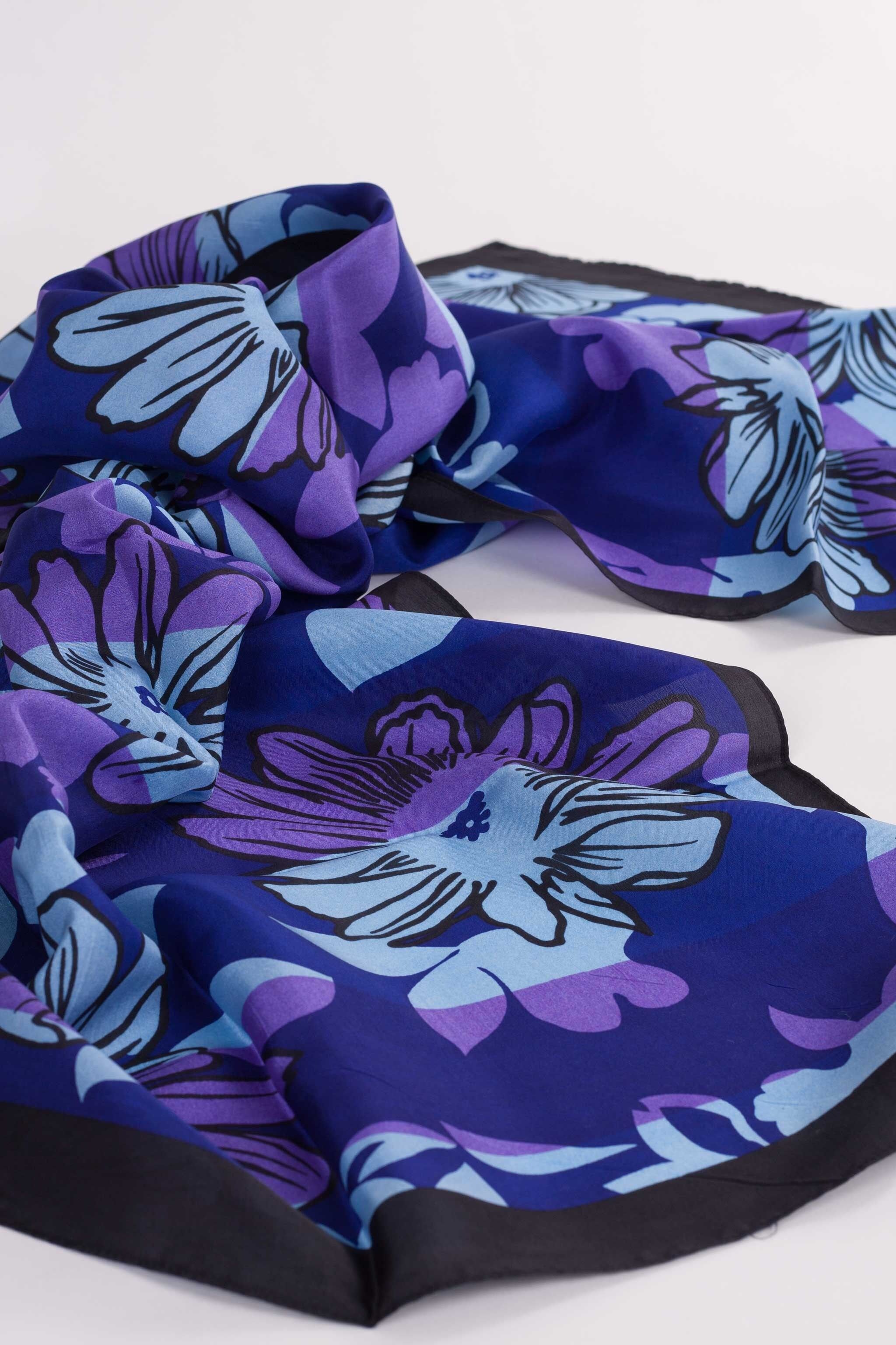 Sciarpa di seta hawaiana