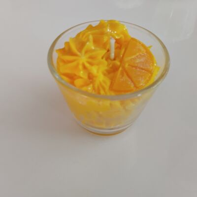 Zitronen-Baiser-Schlagsahne-Kerze