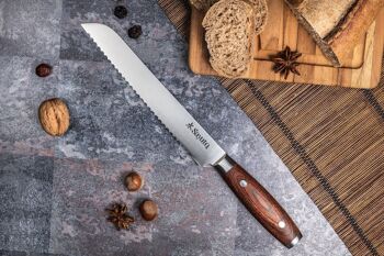 Couteau à pain Sayuto Pakka X50 20cm 2