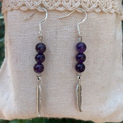 Earrings with 3 balls in natural Amethyst and feather charm
