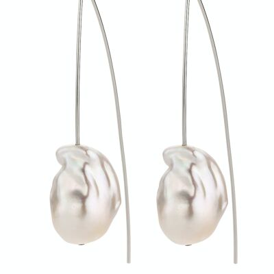 Pearl ear hooks with baroque freshwater pearls