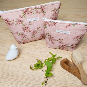 Trousse de toilette matelassée fleurs roses - Petit modèle 3