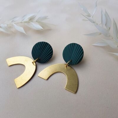 Geometric statement earrings in green and gold
