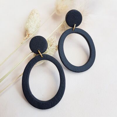 Hanging statement earrings in black, drop earrings