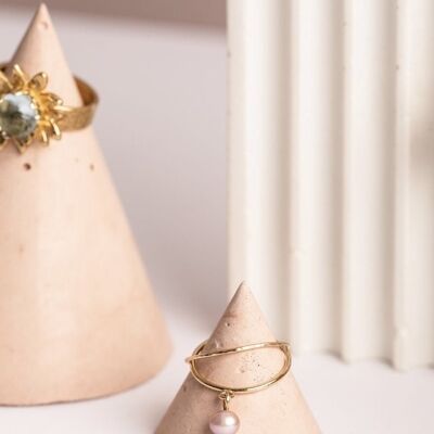 Rosa Pearl Ring Gold