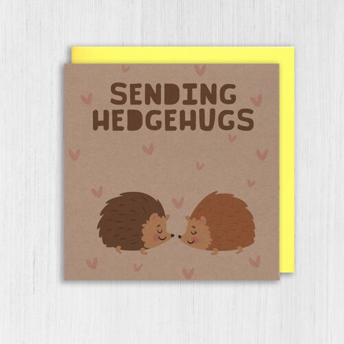 Kraft greetings card: Sending hedgehugs