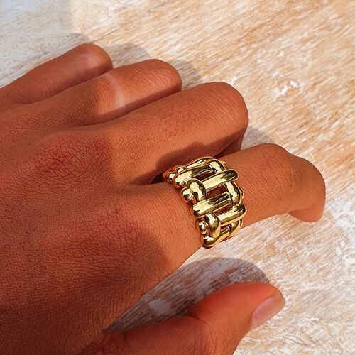 Women Ring Gold Plated Fashion Jewelry Girl Gift New