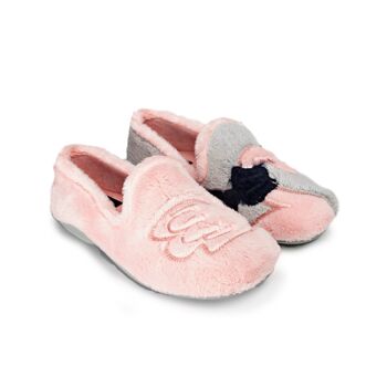 Chaussons roses de camping cygne 3