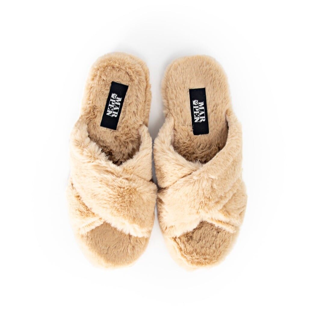 Buy wholesale Crossed Slippers Beige Hair 17