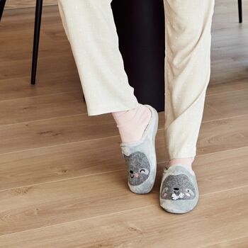 Chaussons Lazy Gris 2