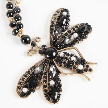 Collier chaîne de perles avec pendentif abeille 1