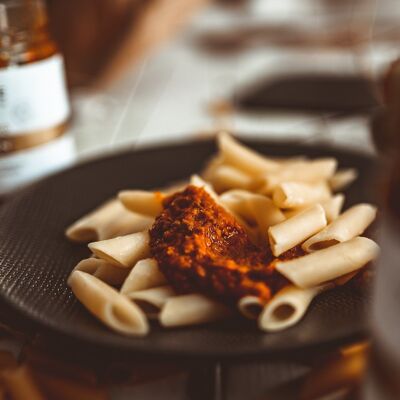 Salsa de tomate con aceitunas