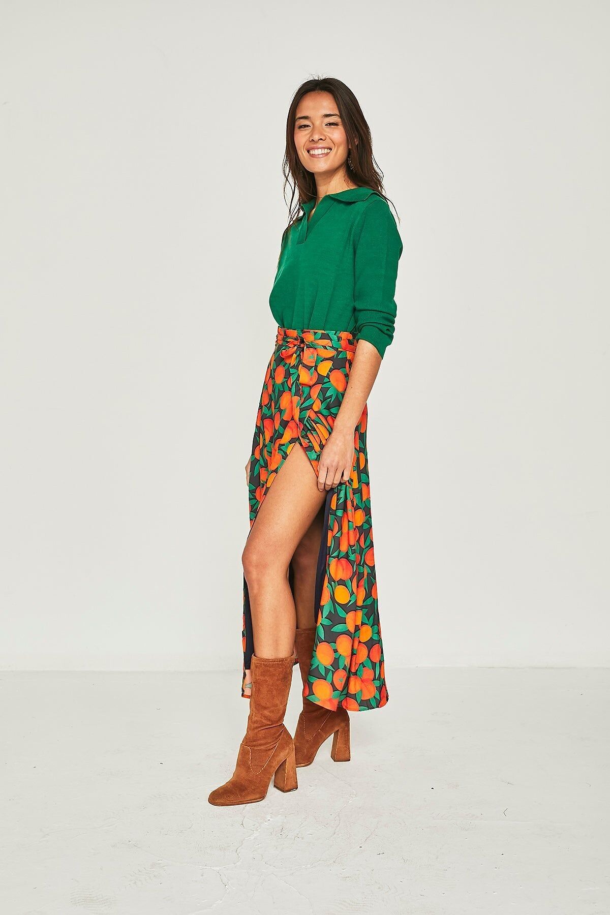 Oranger Curcuma-Rock