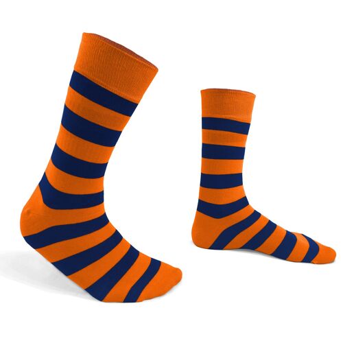 Chaussettes oranges à rayures bleues