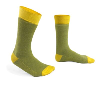 Gelbe Socken mit Fischgrätmuster