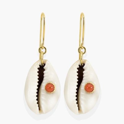 Aretes de coral y conchas de cauri