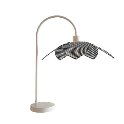 Lampe fleur à carreaux noirs L42 P48 H58cm