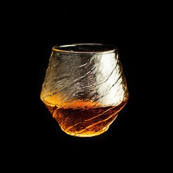 Verre à whisky en verre Hurricane 2