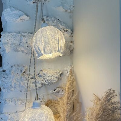 Lampe Baladeuse applique LUCELLA florale abat-jour blanc