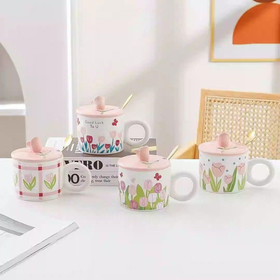 Mug with a tulip on the lid and a spoon in gift box -  420 ml-  DF-510