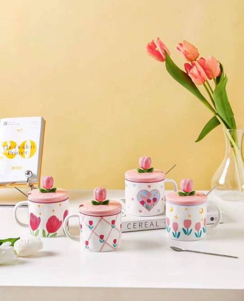 Mug with a tulip on the lid and a spoon in gift box - 370 ml - DF511