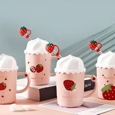 Mug rose avec fraises, couvercle et paille en boîte - 450 ml - DF-526