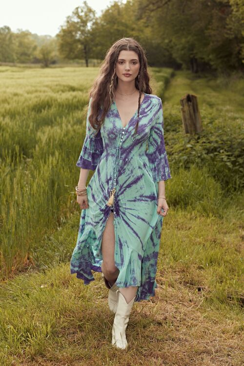 Robe longue tie and dye , décolleté V boutonnée devant , élastique à la taille