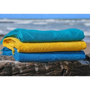 La fouta de plage en coton bio | Bleu plume de paon | Motif Fleur de Gingko 4