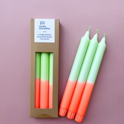 3 grandes bougies en bâton Dip Dye Stearin en vert citron*orange fluo dans un emballage