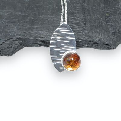 Bark 10mm Amber Pendant