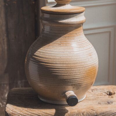 Marais sandstone carboy