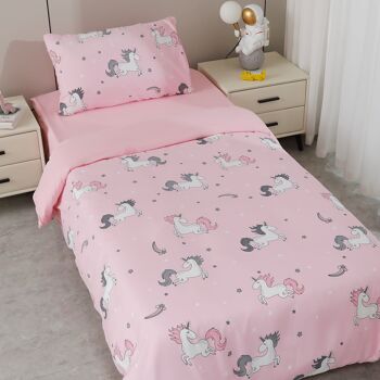 CONJUNTO DE LENÇÓIS ESTAMPADOS PARA CRIANÇA UNICÓRNIO EM ROSA (CAMA 90/100) 3