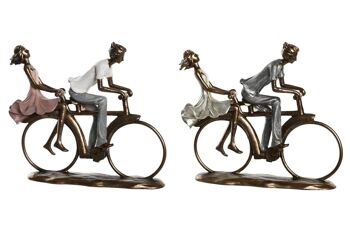 FIGURINE EN RÉSINE 27X9.5X23 COUPLE VÉLO 2 ASSORTIMENTS. FD205483 1