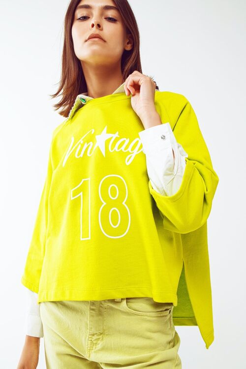 Assymetric sweatshirt with Vintage 18 Text in lime