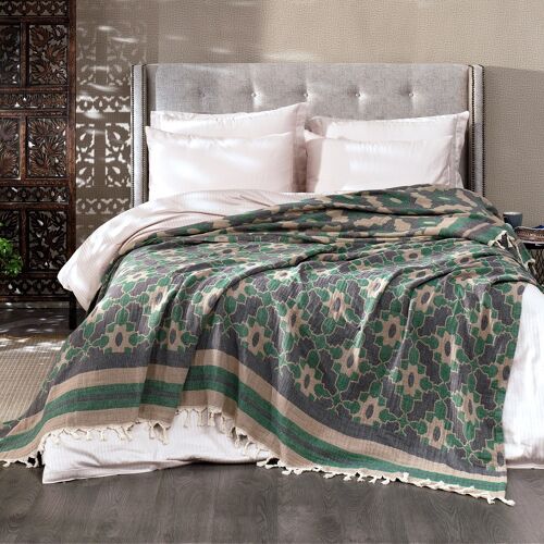 Leyla Cotton Bedspread | Bottle Green | 270 x 245 cm