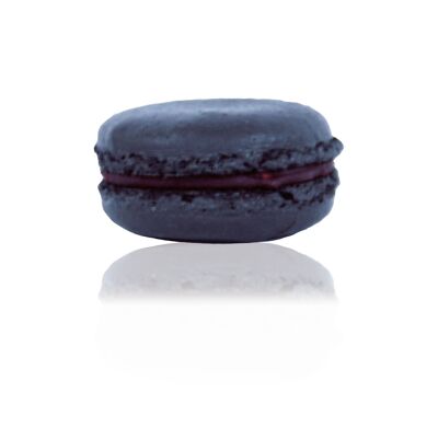 Black Macaron Red Berries - 6 pieces