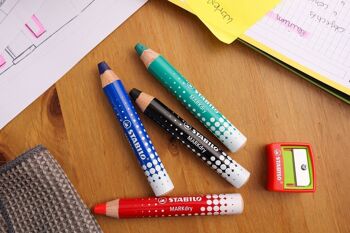 Crayons marqueur - Etui carton x 4 STABILO MARKdry + 1 taille-crayon + 1 chiffonnette - rouge + bleu + vert + noir 5